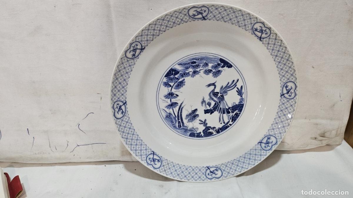 Antig&uuml;edades: plato de porcelana vistalegre - Foto 1