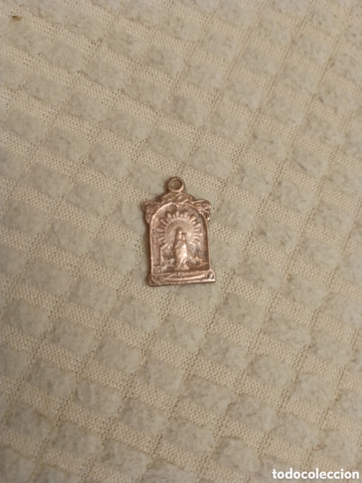 Antig&uuml;edades: MEDALLA DE LA VIRGEN DEL PILAR - Foto 1
