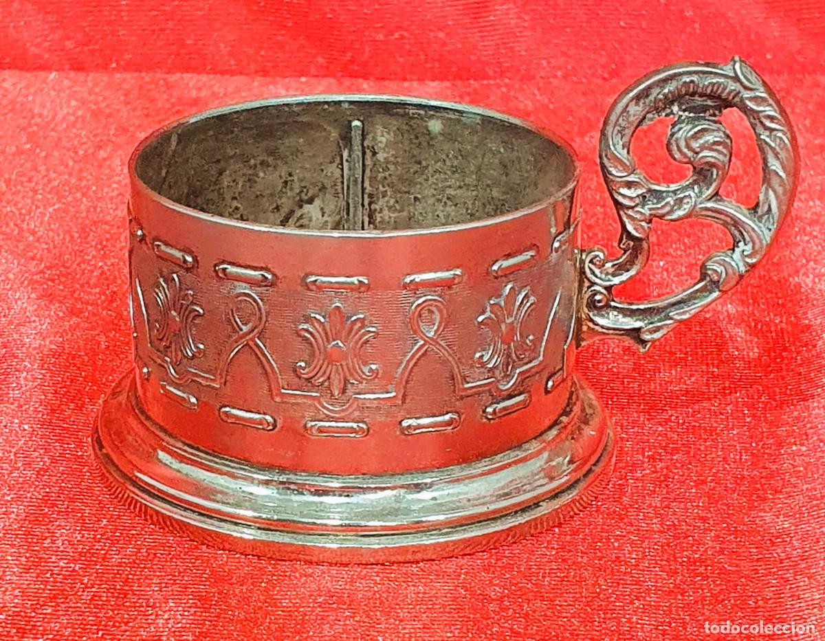 Antig&uuml;edades: Antiguo porta vasos de plata - Foto 1