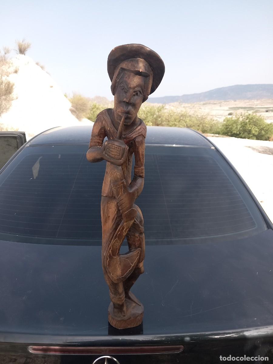 Antig&uuml;edades: TALLA DE MADERA 50 CM - Foto 1