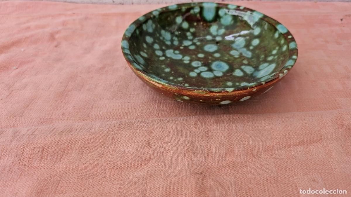 Antig&uuml;edades: cuenco de ceramica vidriada - Foto 1