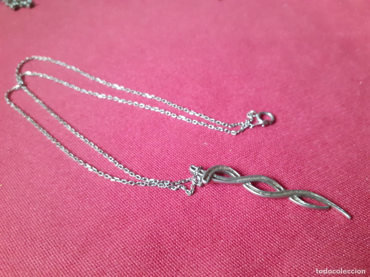 Antig&uuml;edades: Colgante y cadena de plata - Foto 2