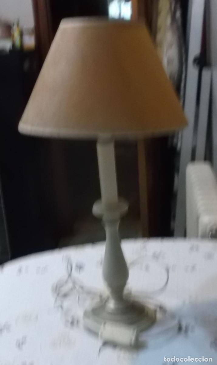 Antig&uuml;edades: lampara de sobremesa con tulipa - Foto 2