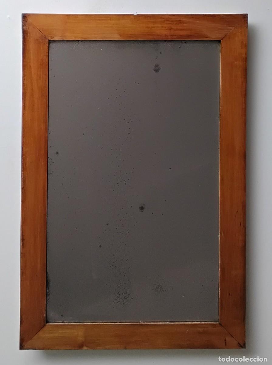 Antig&uuml;edades: Espejo siglo XIX biselado, madera cerezo - Foto 1