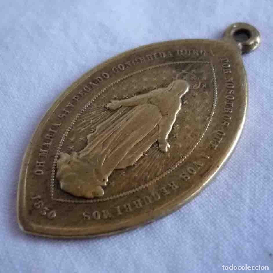 Antig&uuml;edades: Medalla de lat&oacute;n virgen 1830 - Foto 1