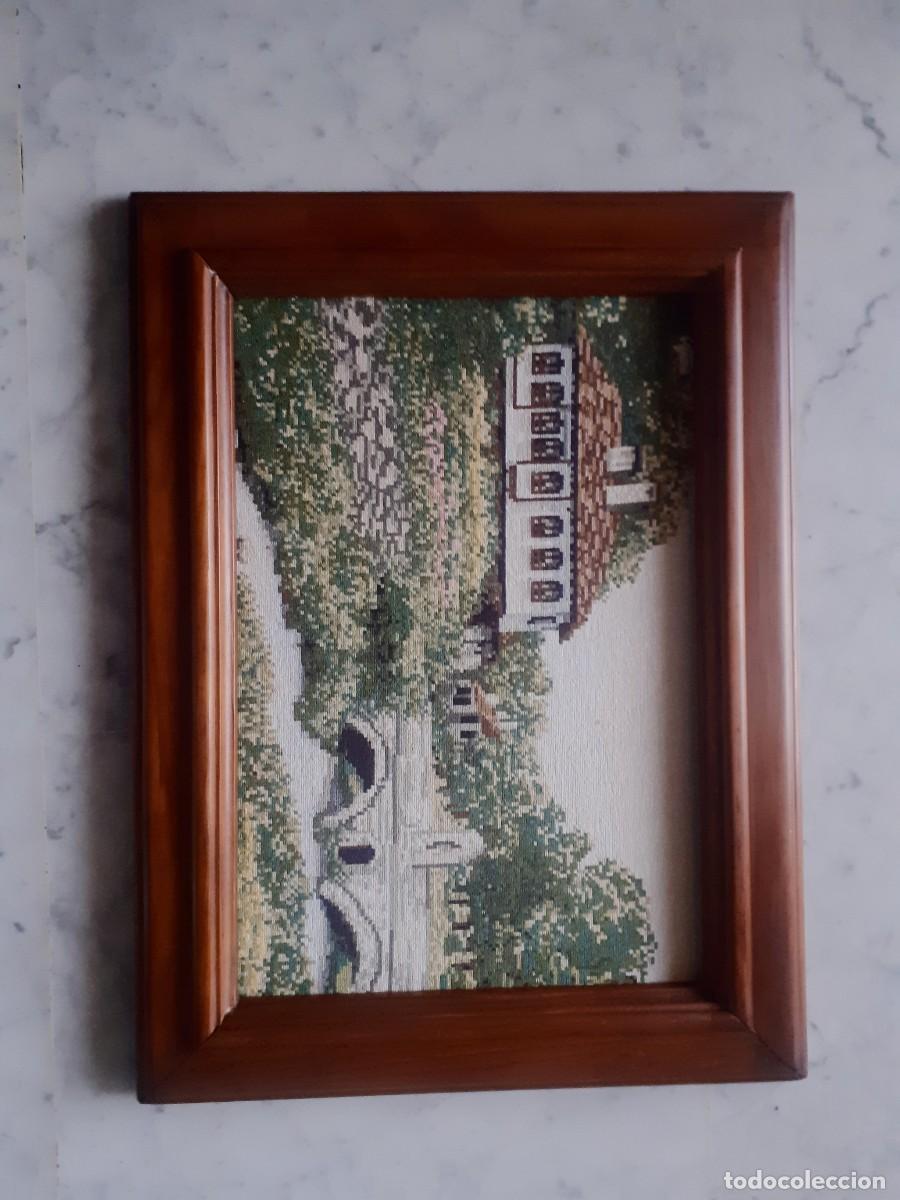 Antig&uuml;edades: Cuadro Paisaje bordado Marco - Foto 8
