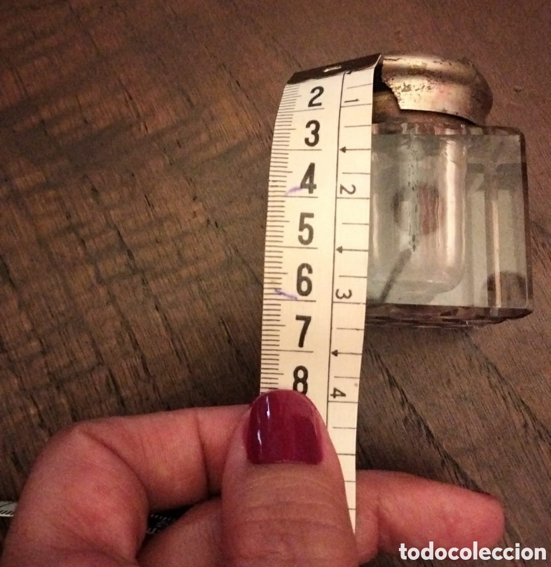 Antig&uuml;edades: Tintero de cristal con defecto en tapa - Foto 3