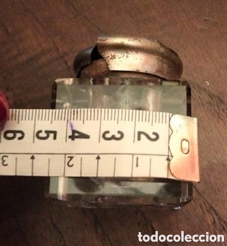 Antig&uuml;edades: Tintero de cristal con defecto en tapa - Foto 4