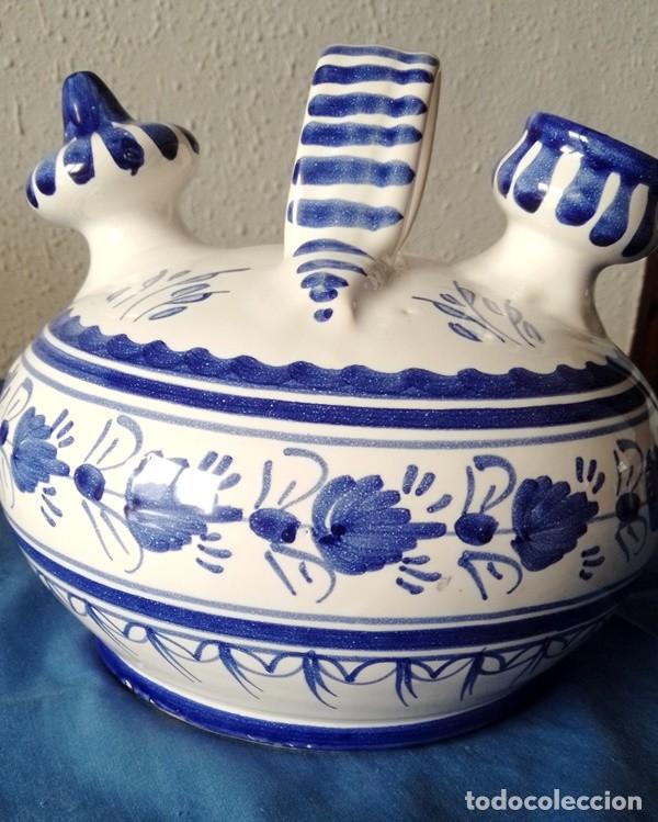Antig&uuml;edades: Botijo barro esmaltado Talavera - Foto 2