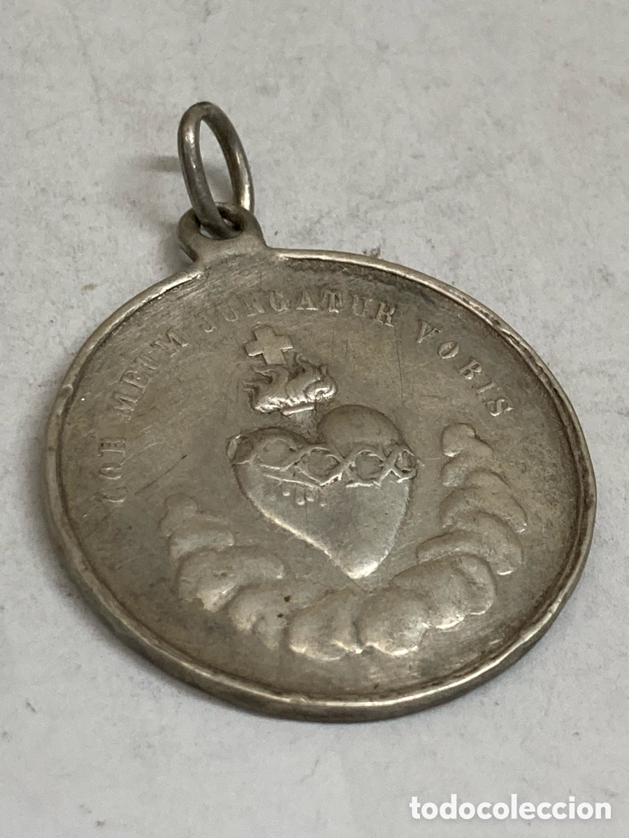 Antig&uuml;edades: Medalla de plata religiosa C318 - Foto 2