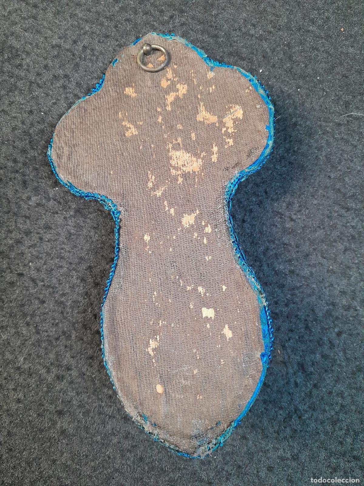 Antig&uuml;edades: BENDITERA DE BRONCE Y TERCIOPELO AZUL. c1950 - Foto 2