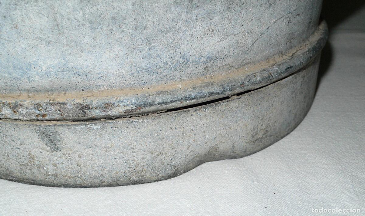 Antig&uuml;edades: ANTIGUA REGADERA DE ZINC - Foto 16