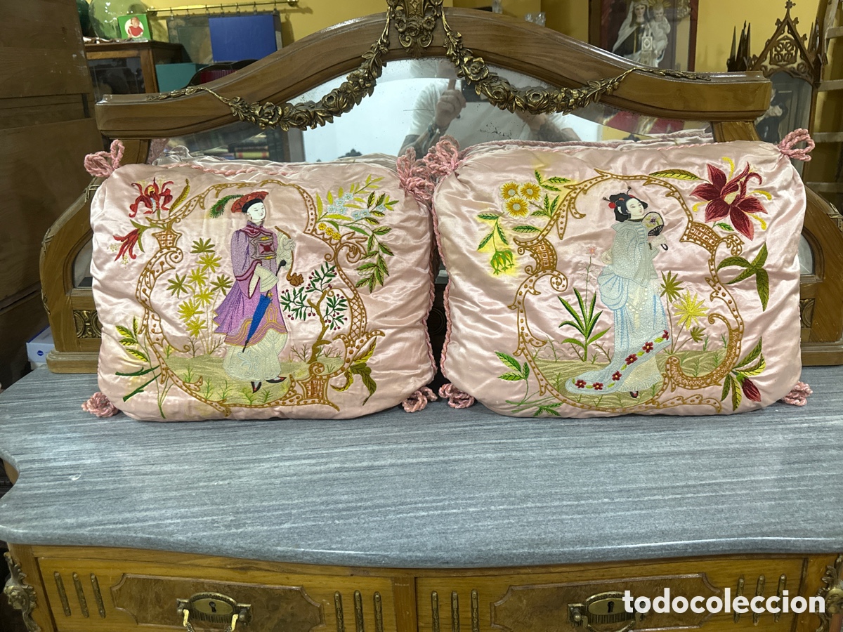 Antiques: Cojines antiguos de seda chinescos con la cara de marfil