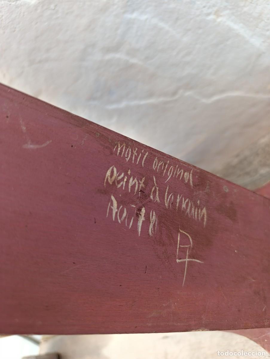 Antig&uuml;edades: Revistero de madera pintado a mano - Foto 5