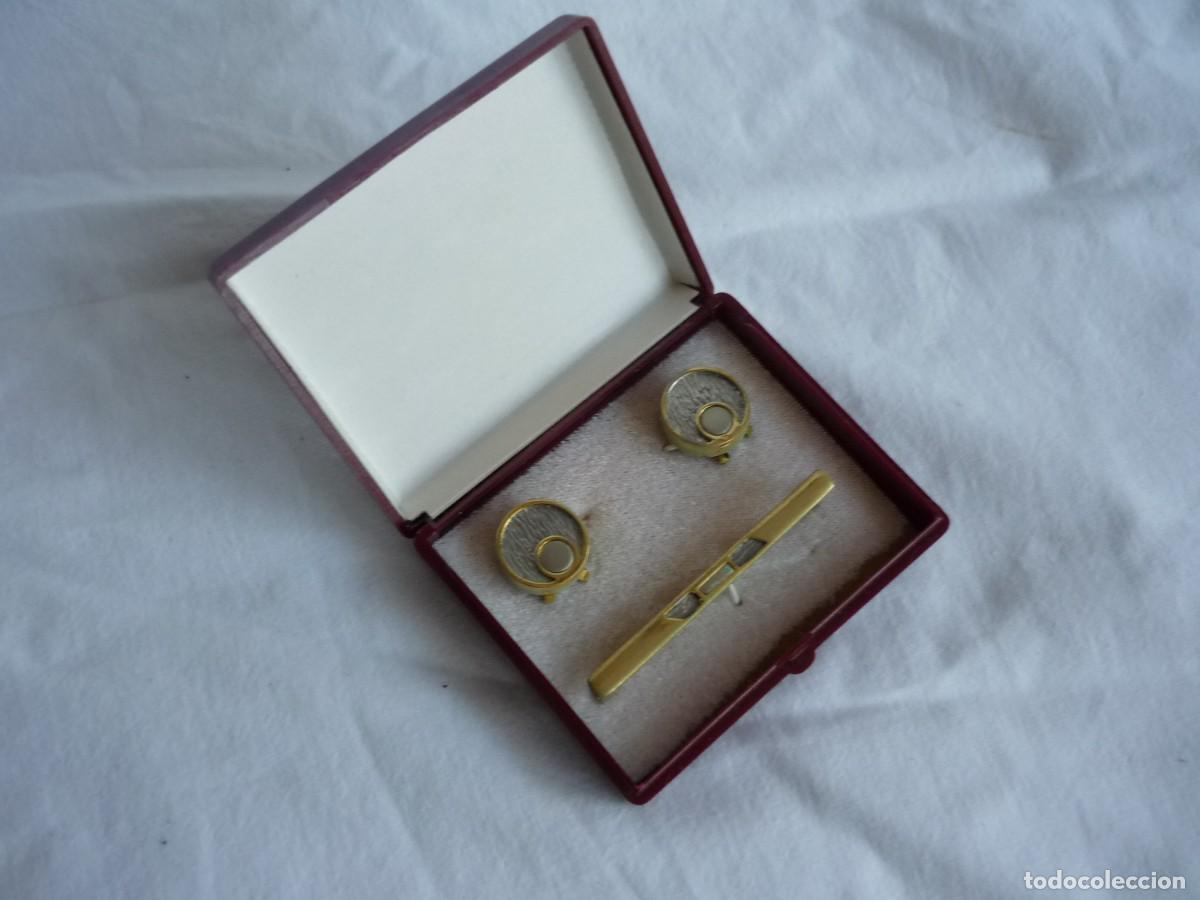 Antig&uuml;edades: Juego de gemelos de clip + pinza de corbata - Foto 2