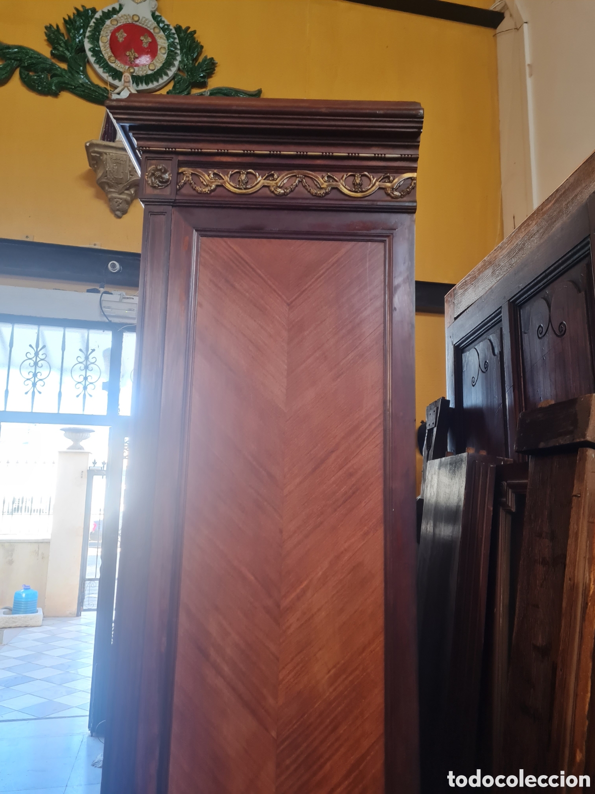 Antig&uuml;edades: Vitrina estilo Luis 16 - Foto 5