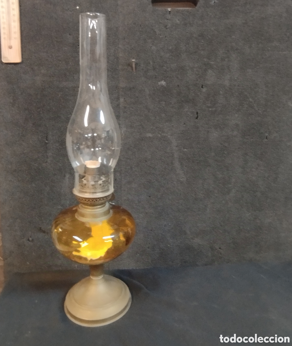 Antig&uuml;edades: Antiguo quinqu&eacute; de aceite - Foto 1