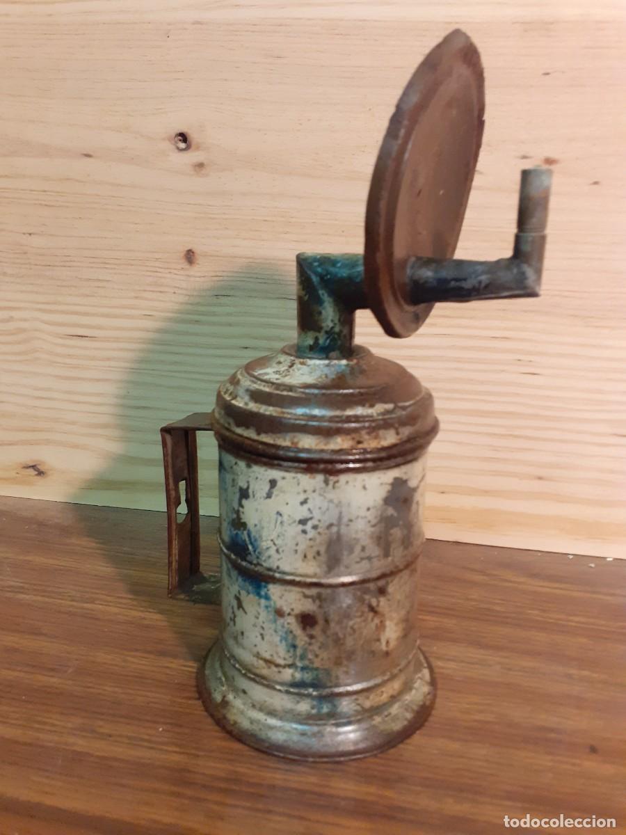 Antig&uuml;edades: Candil de carburo de pared - Foto 1