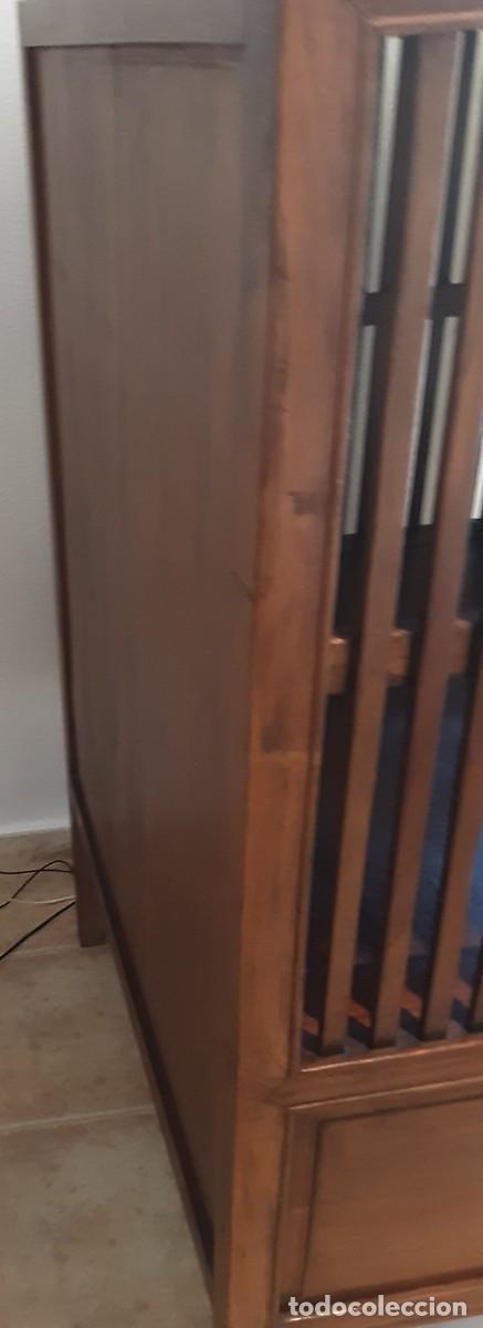 Antig&uuml;edades: Mueble tv madera teka alistonado - Foto 8