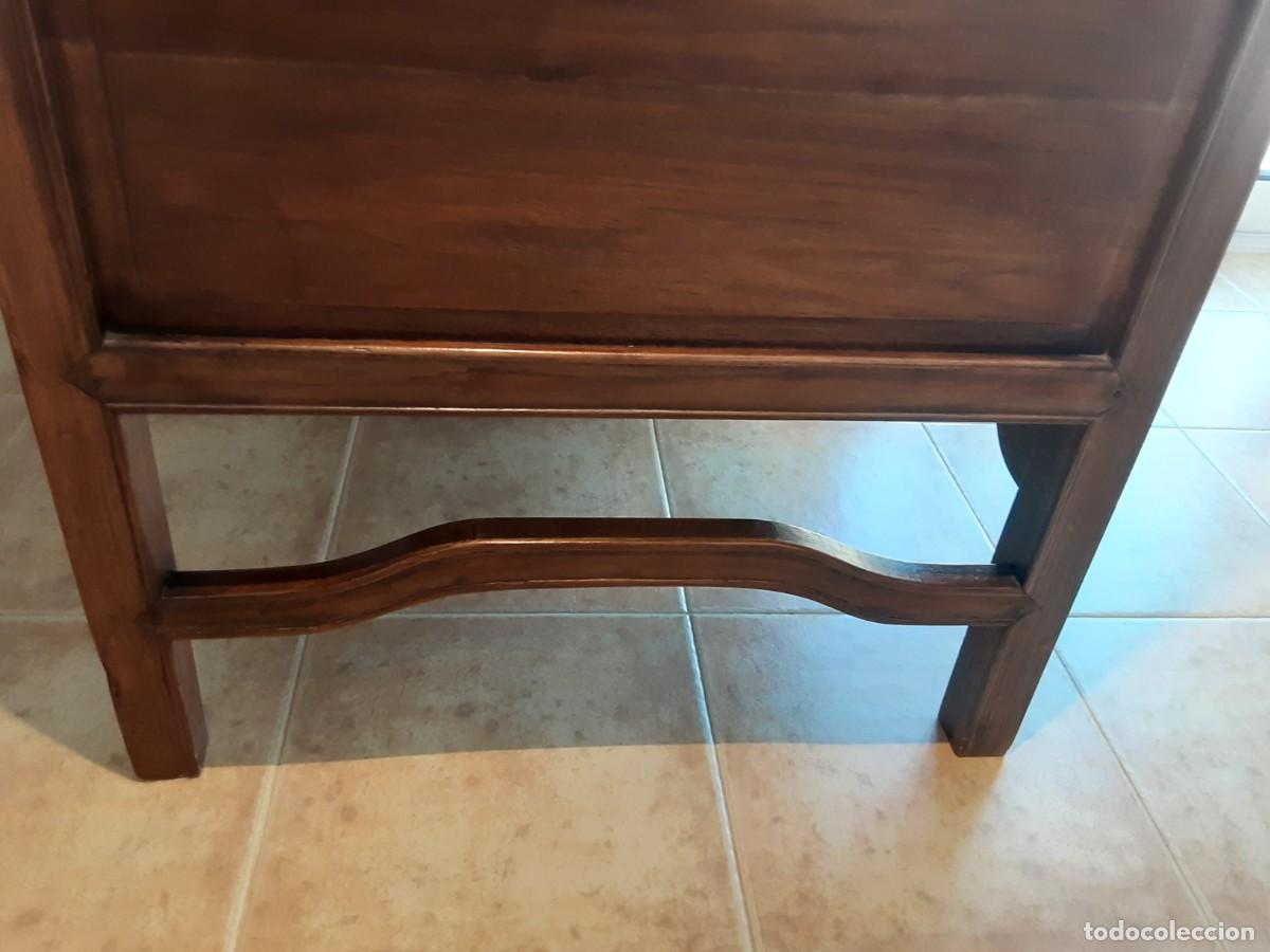 Antig&uuml;edades: Mueble tv madera teka alistonado - Foto 9