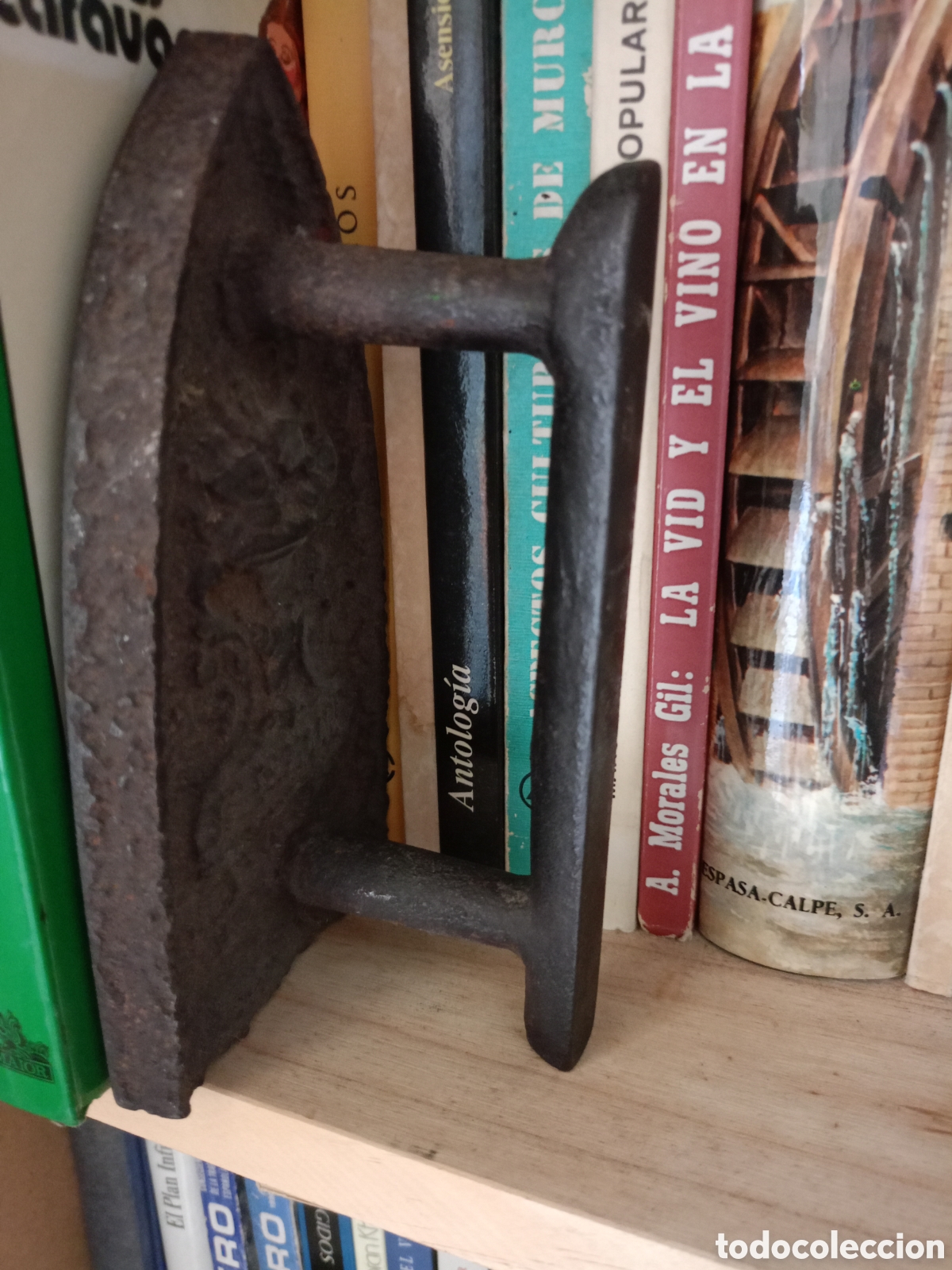 Antig&uuml;edades: ANTIGUA PLANCHA, SUJETA LIBROS. - Foto 1