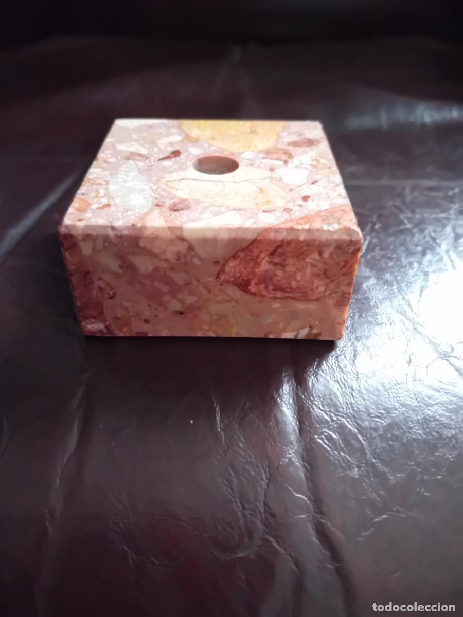 Antig&uuml;edades: Peana de m&aacute;rmol veteado - Foto 4