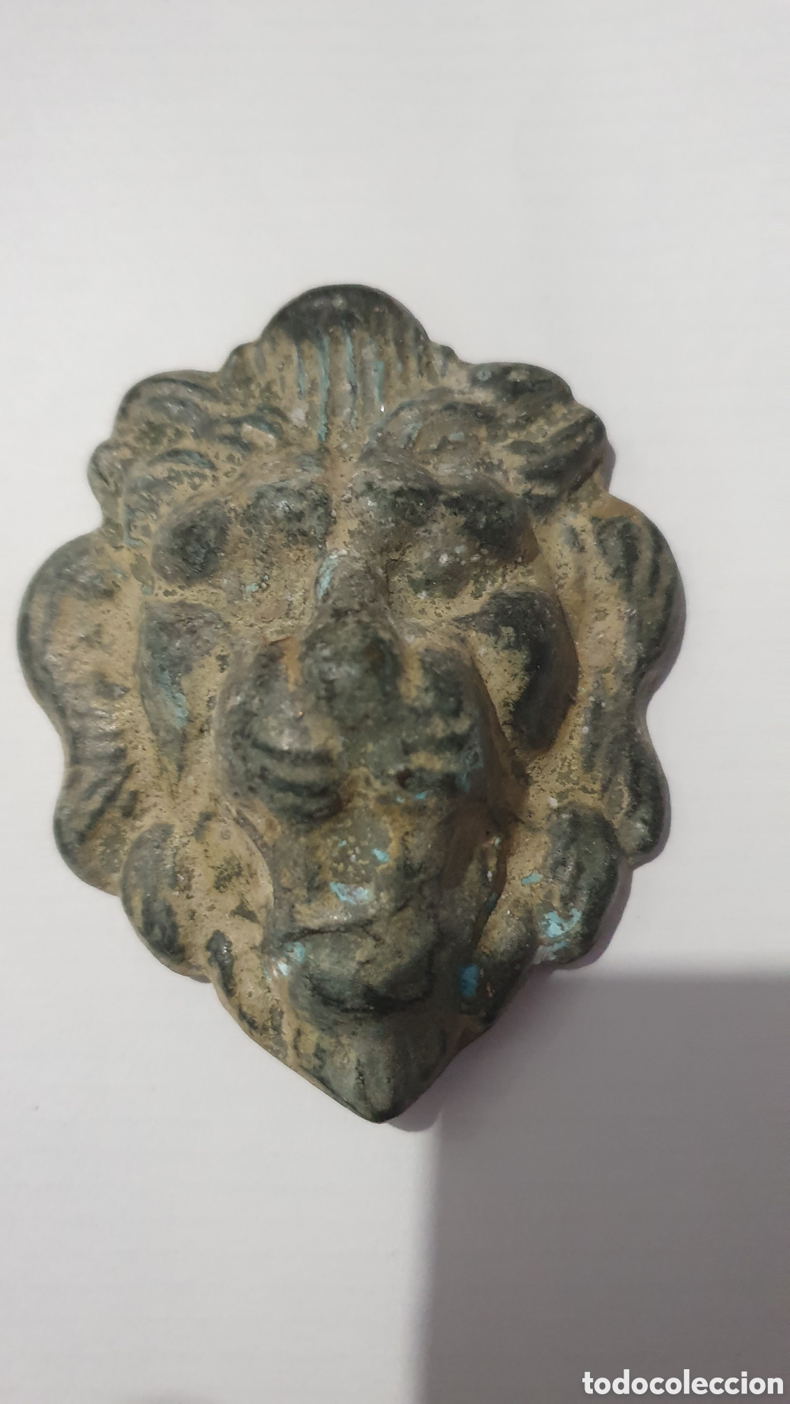 Antig&uuml;edades: Aplique cabeza de le&oacute;n en bronce imperio romano - Foto 3