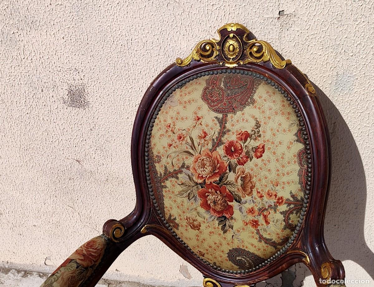 Antig&uuml;edades: Sillon antiguo de madera tallada y sobredorada - Foto 5