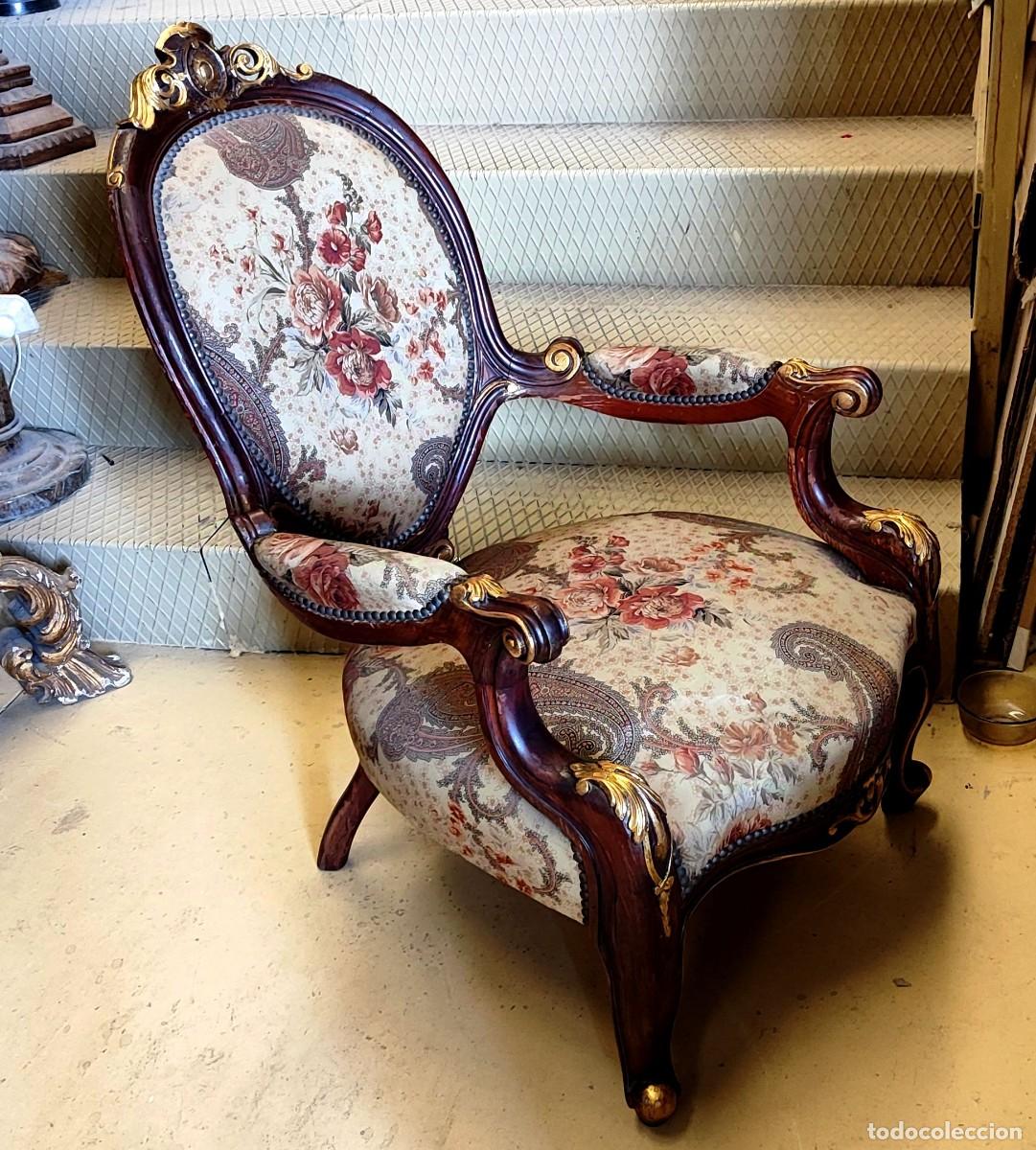 Antig&uuml;edades: Sillon antiguo de madera tallada y sobredorada - Foto 10