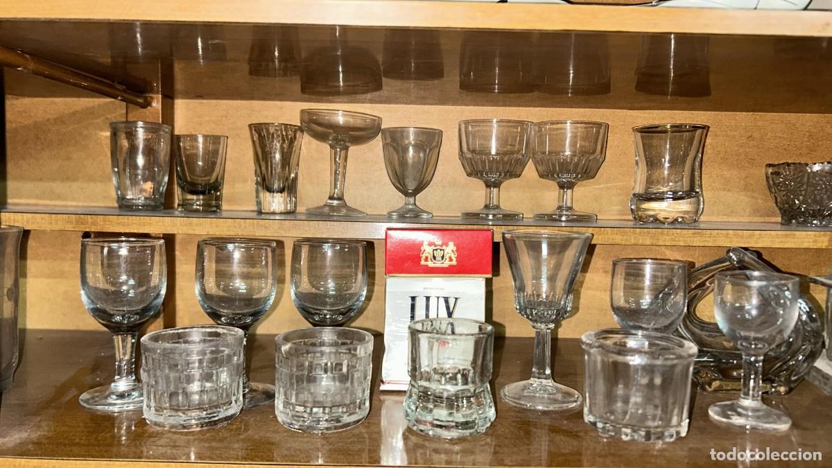 Antig&uuml;edades: VASOS ANTIGUOS DE CHUPITO A ELEGIR - Foto 17