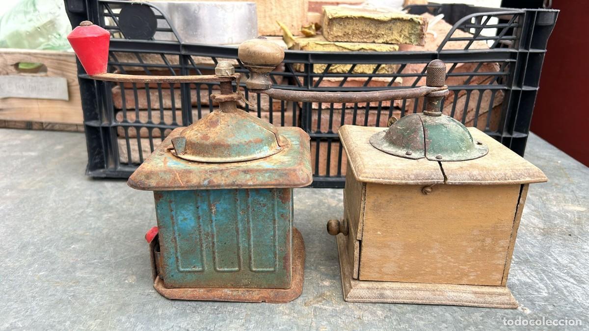 Antig&uuml;edades: MOLINILLOS DE CAFE ANTIGUOS PAREJA - Foto 2