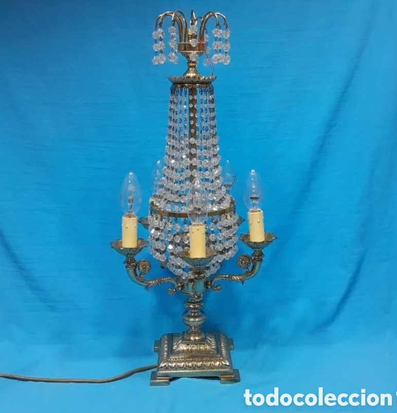 Antiques: ANTIGUA Y PRECIOSA L&Aacute;MPARA DE MESA EN METAL Y CRISTAL