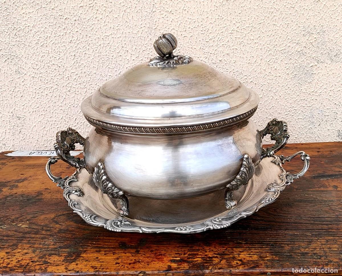 Antig&uuml;edades: Gran sopera con bandeja en metal plateado - Foto 2