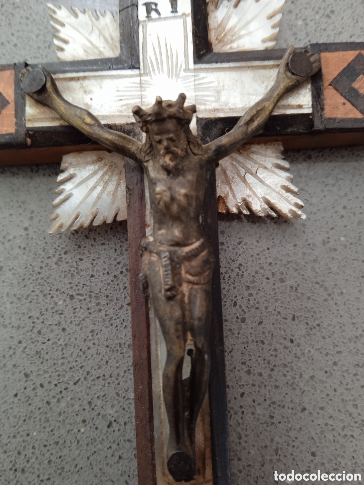 Antig&uuml;edades: Cruz de taracea siglo XVIII - Foto 2