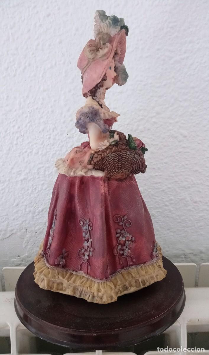 Antig&uuml;edades: Mu&ntilde;eca Victoriana de resina - Foto 5