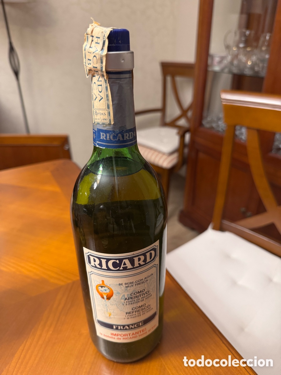 Antig&uuml;edades: Antigua botella Ricard - Foto 1