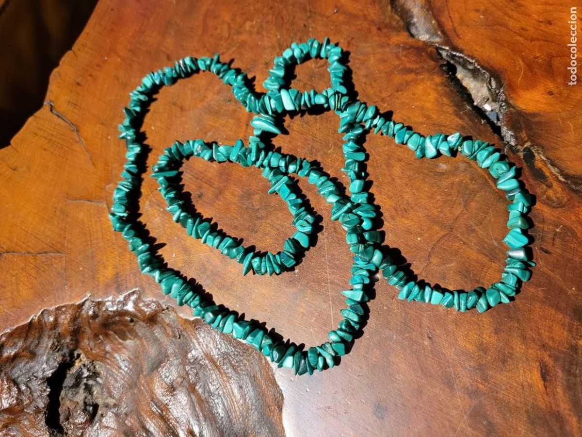 Antig&uuml;edades: COLLAR DE PIEDRAS VERDES 90 CM - Foto 1