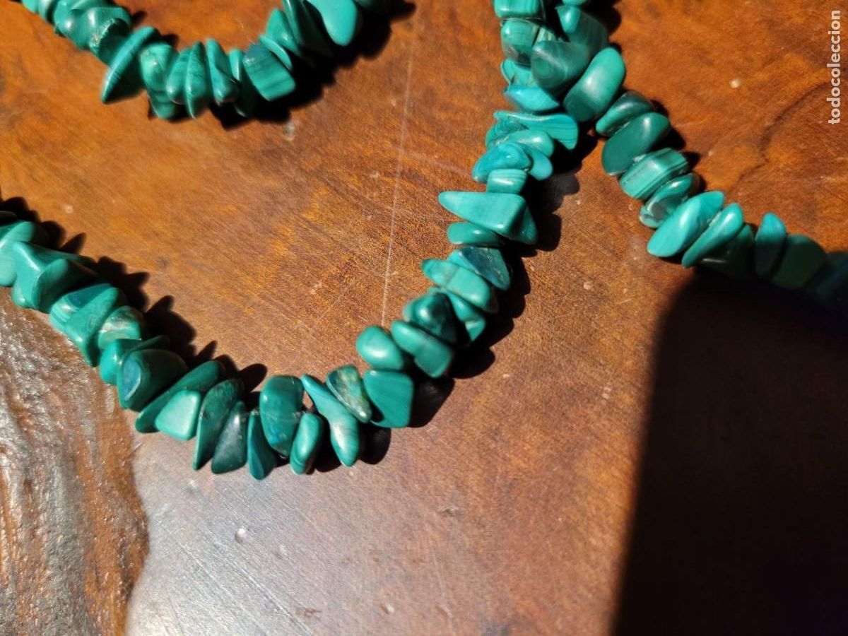 Antig&uuml;edades: COLLAR DE PIEDRAS VERDES 90 CM - Foto 2