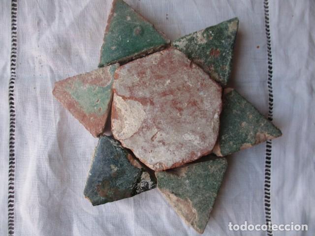 Antig&uuml;edades: Composicion de azulejos Mudejares - Foto 1