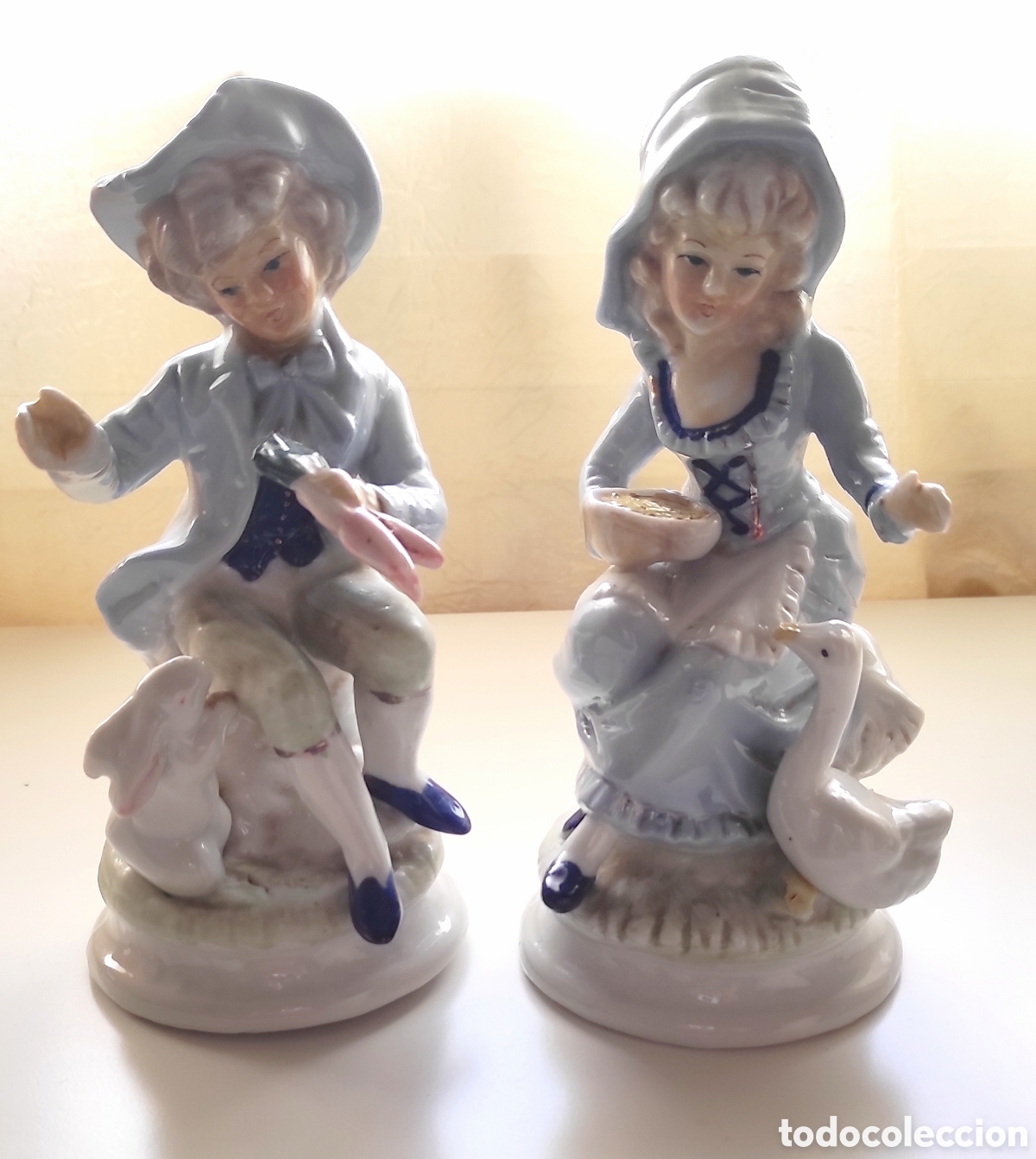 Antig&uuml;edades: Figuras de porcelana japonesa - Foto 1
