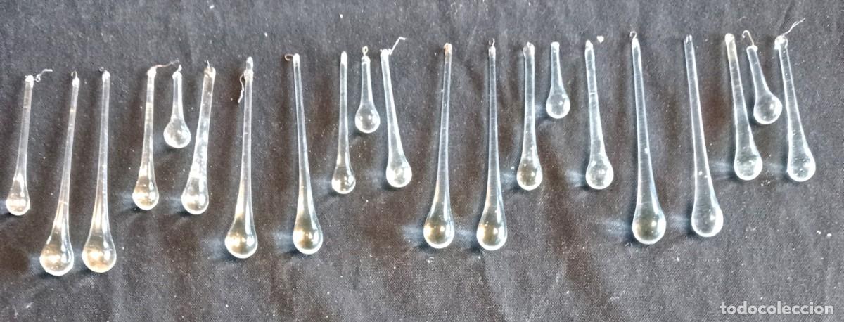 Antig&uuml;edades: 20 L&Aacute;GRIMAS DE MURANO, FORMA DE GOTA - Foto 2
