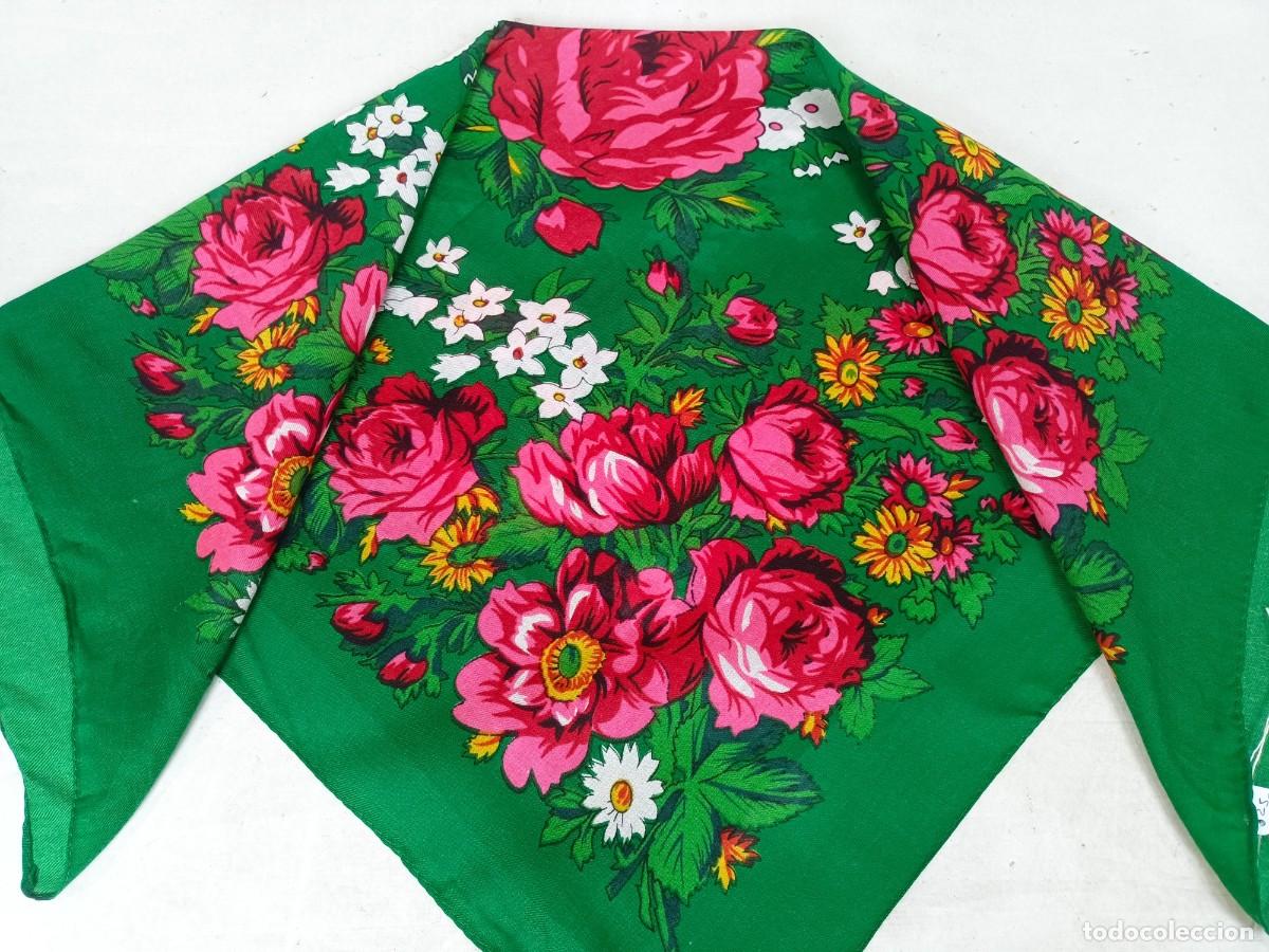 Antig&uuml;edades: Pa&ntilde;uelo verde estampado - Foto 1