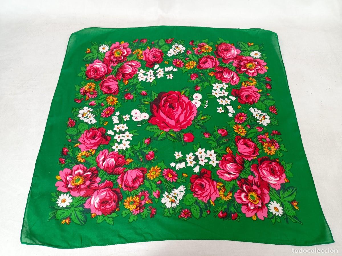 Antig&uuml;edades: Pa&ntilde;uelo verde estampado - Foto 3