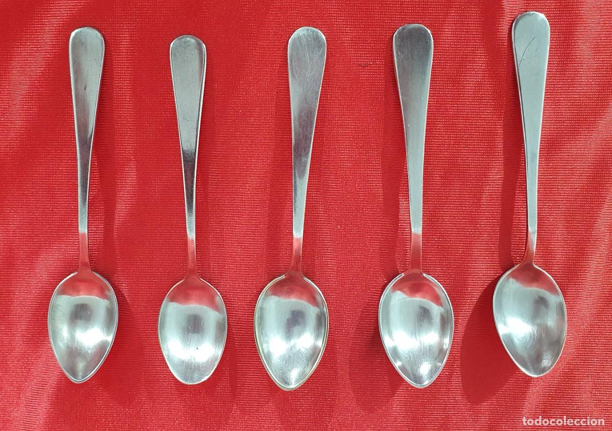 Antig&uuml;edades: Cucharas de postre. Plata Meneses (con contrastes) - Foto 1