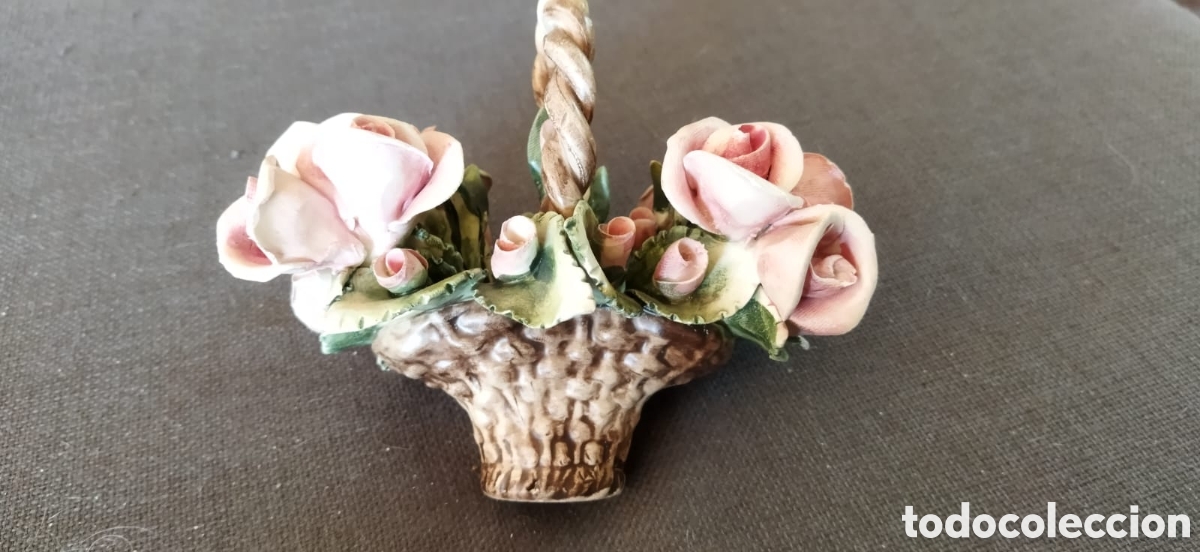 Antig&uuml;edades: CESTO DE ROSAS DE CER&Aacute;MICA CAPODIMONTE - Foto 1