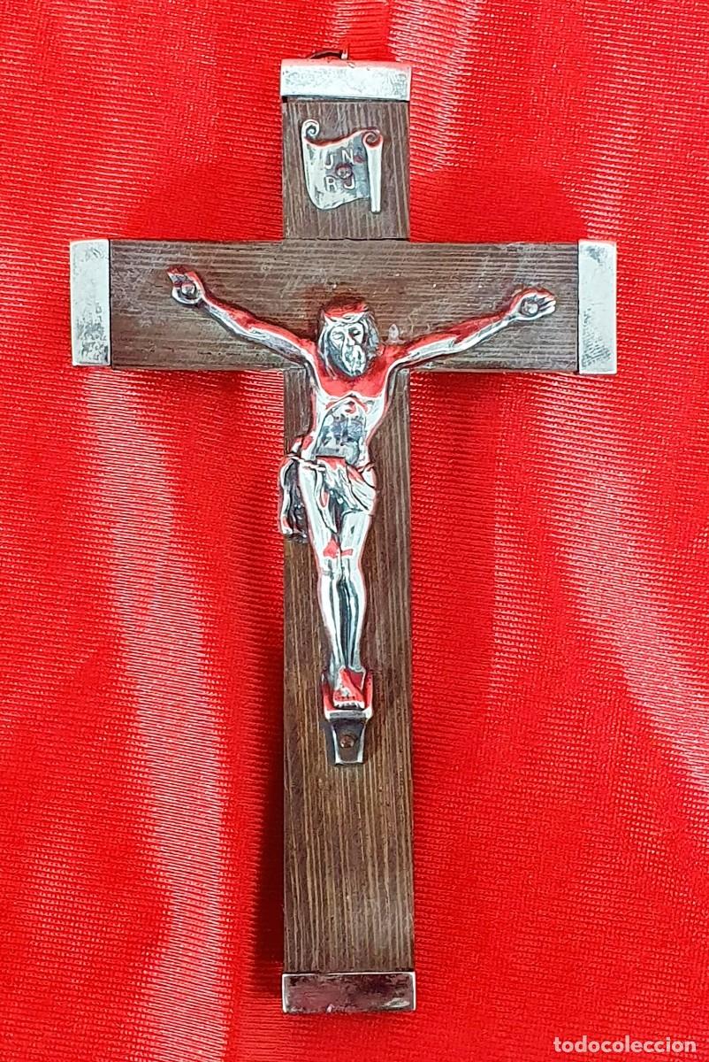 Antig&uuml;edades: Crucifijo en plata y madera - Foto 2