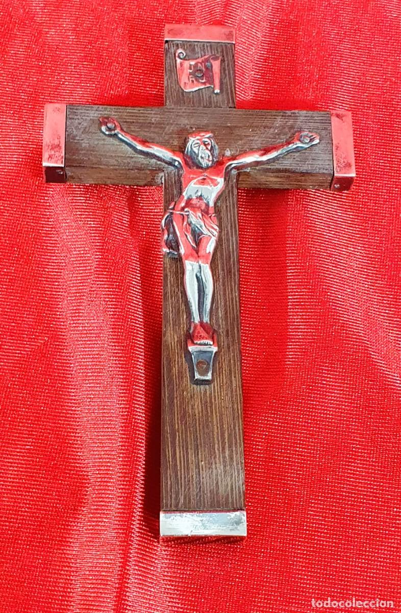 Antig&uuml;edades: Crucifijo en plata y madera - Foto 3