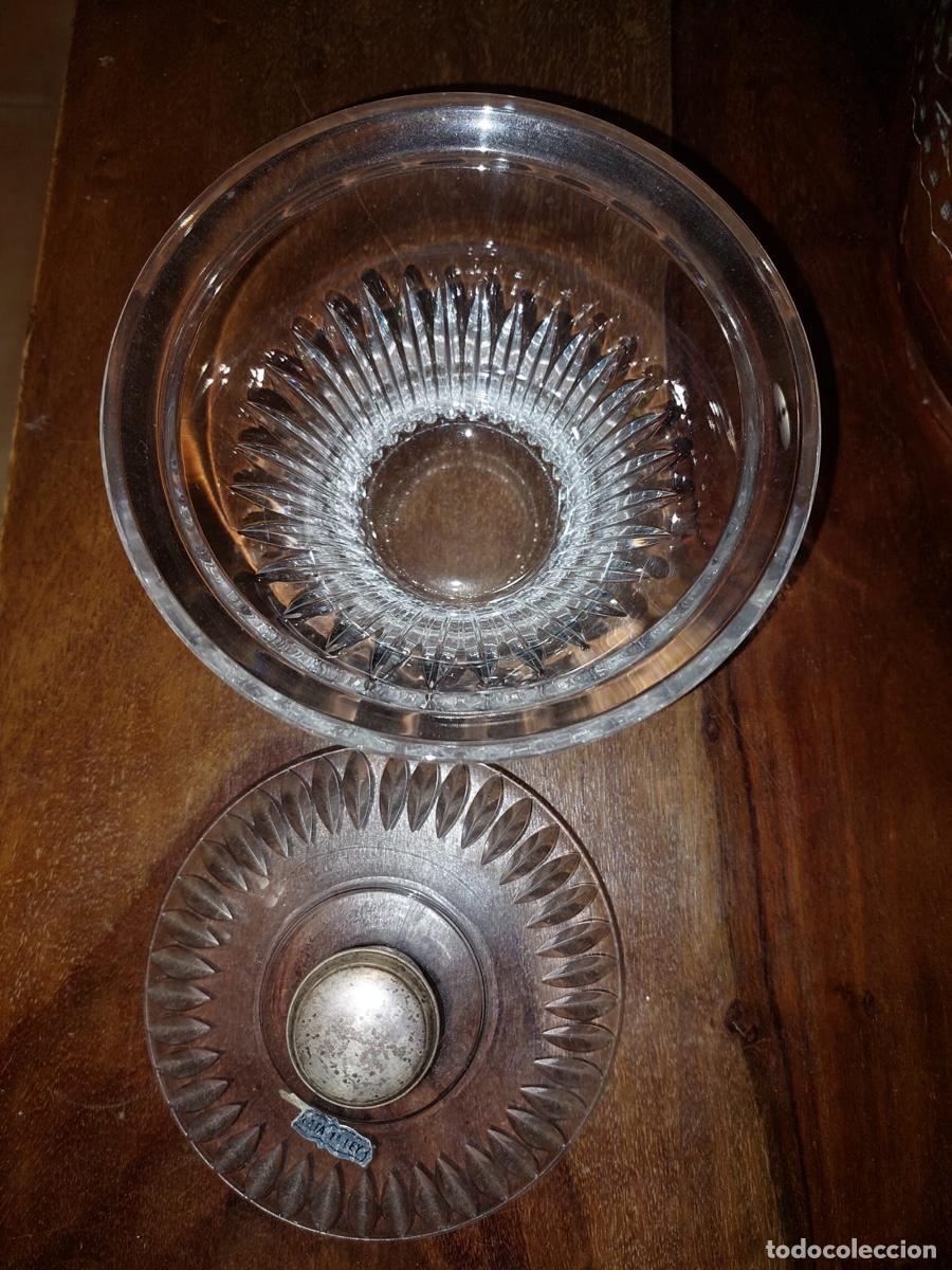 Antig&uuml;edades: BOMBONERA DE CRISTAL TALLADO - Foto 4