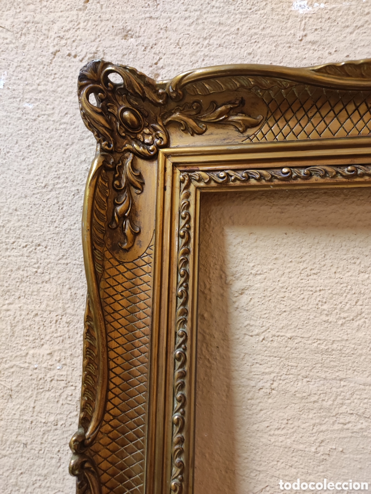 Antig&uuml;edades: Marco dorado madera y pasta - Foto 4