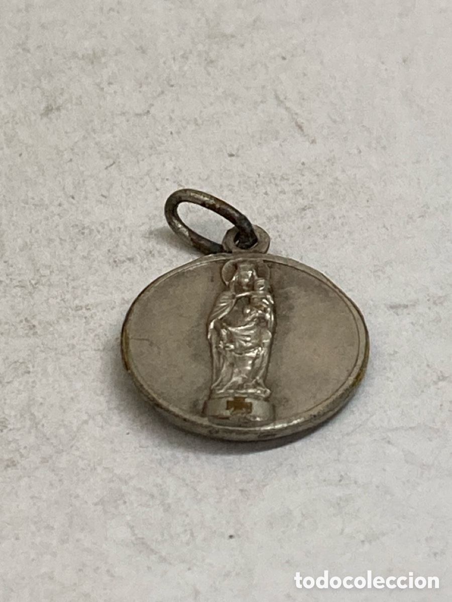 Antig&uuml;edades: Medalla de plata religiosa C322 - Foto 2
